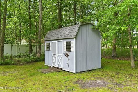 8 Country Woods Lane Pine Beach NJ 08741
