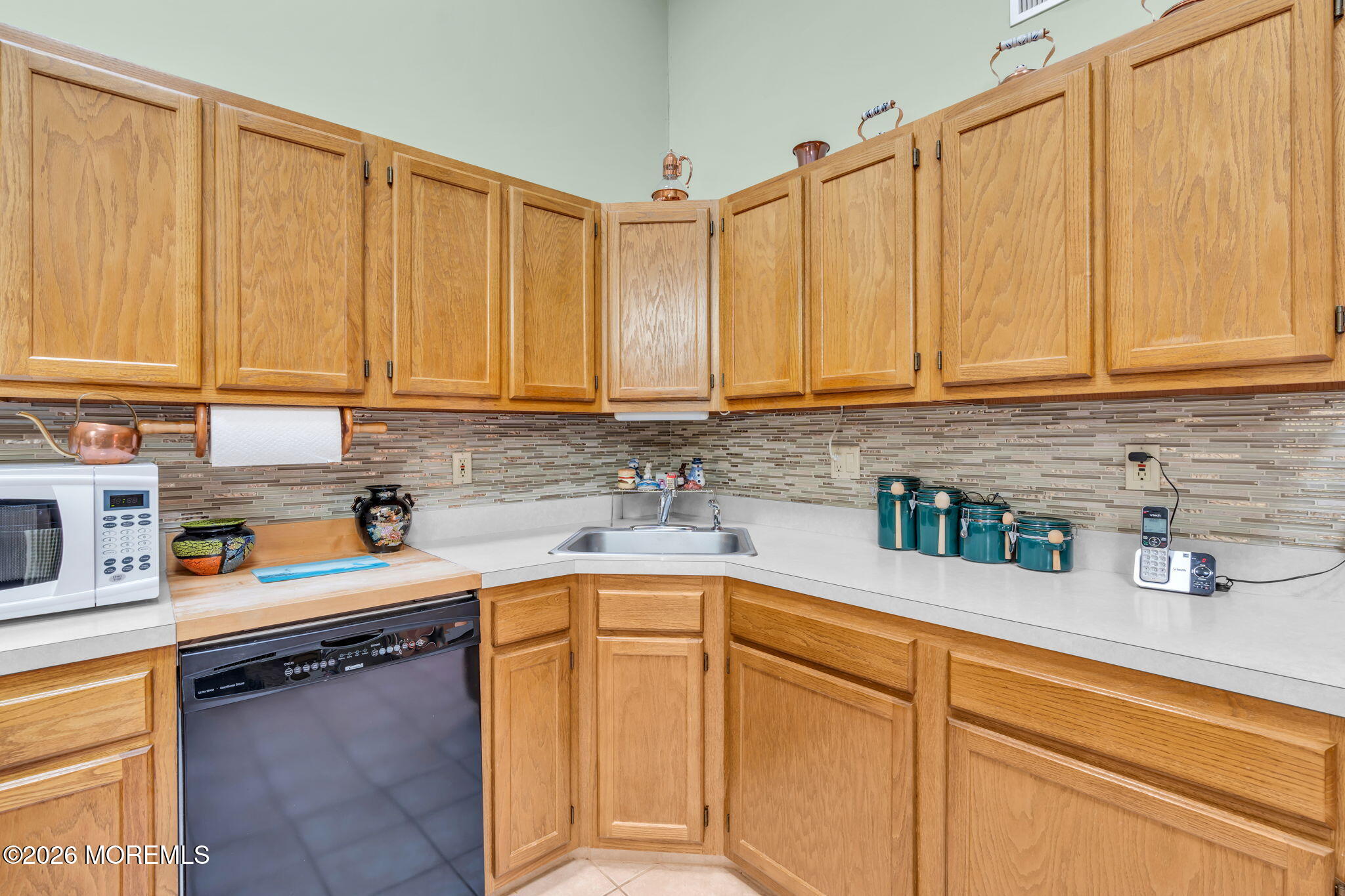 32 Nicole Court Lakewood NJ 08701