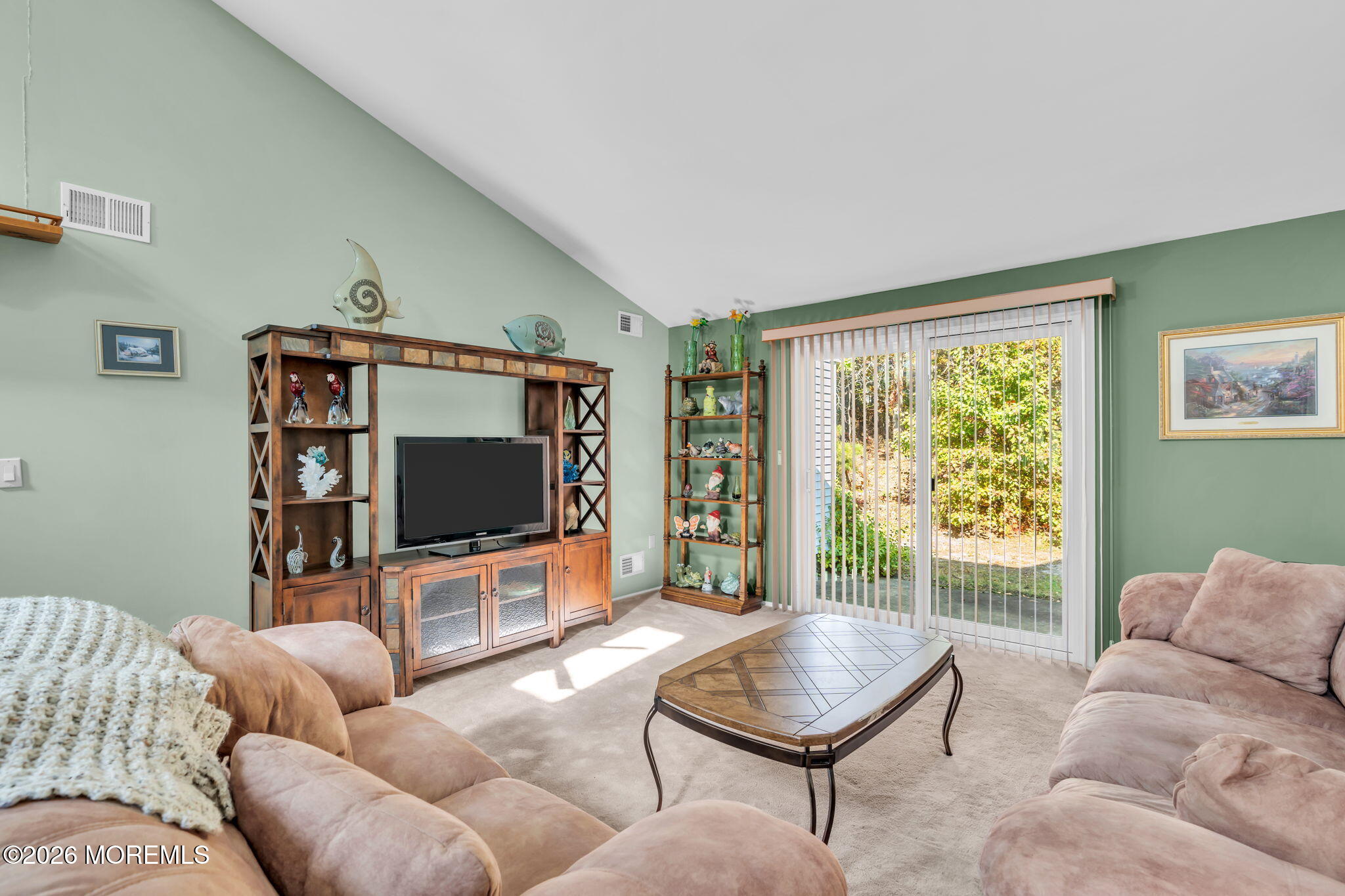 32 Nicole Court Lakewood NJ 08701