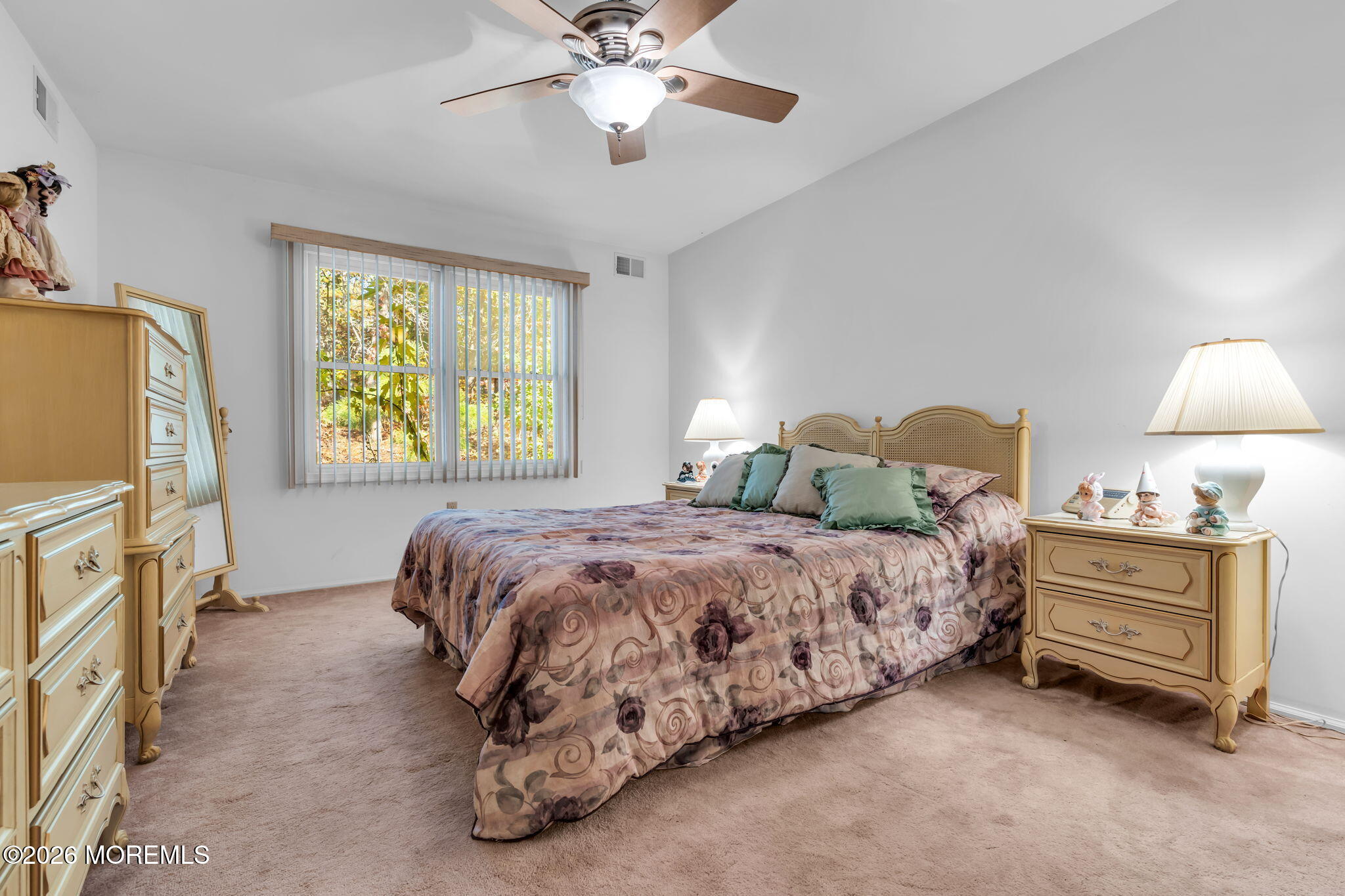 32 Nicole Court Lakewood NJ 08701
