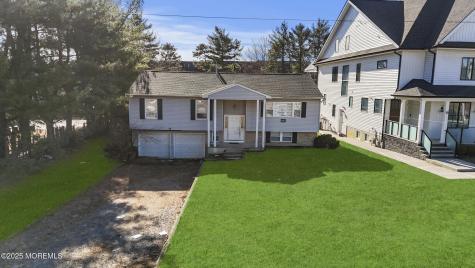 30 Pine Boulevard Lakewood NJ 08701