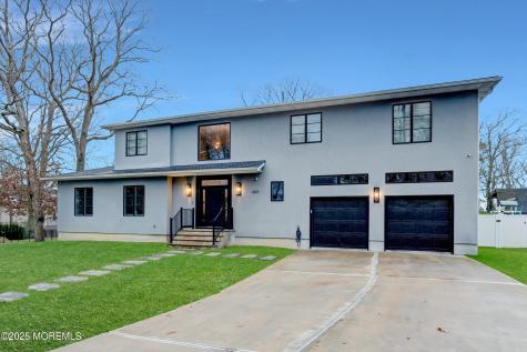 450 Wells Avenue Oakhurst NJ 07755