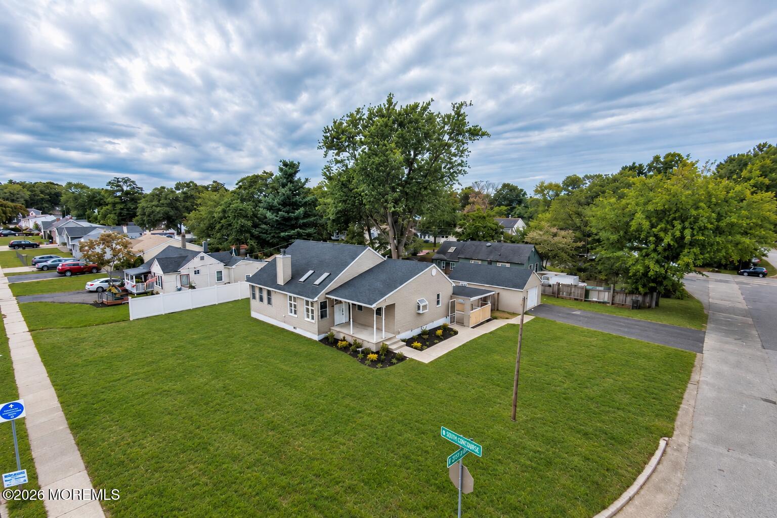 856 E Concourse Aberdeen NJ 07735