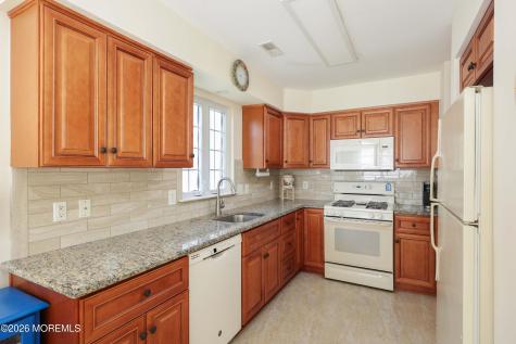 4 Abercorn Court Jackson NJ 08527
