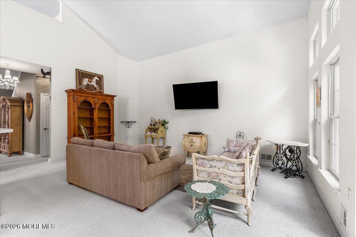 17 Seminole Court Jackson NJ 08527