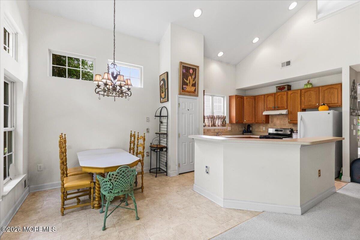17 Seminole Court Jackson NJ 08527