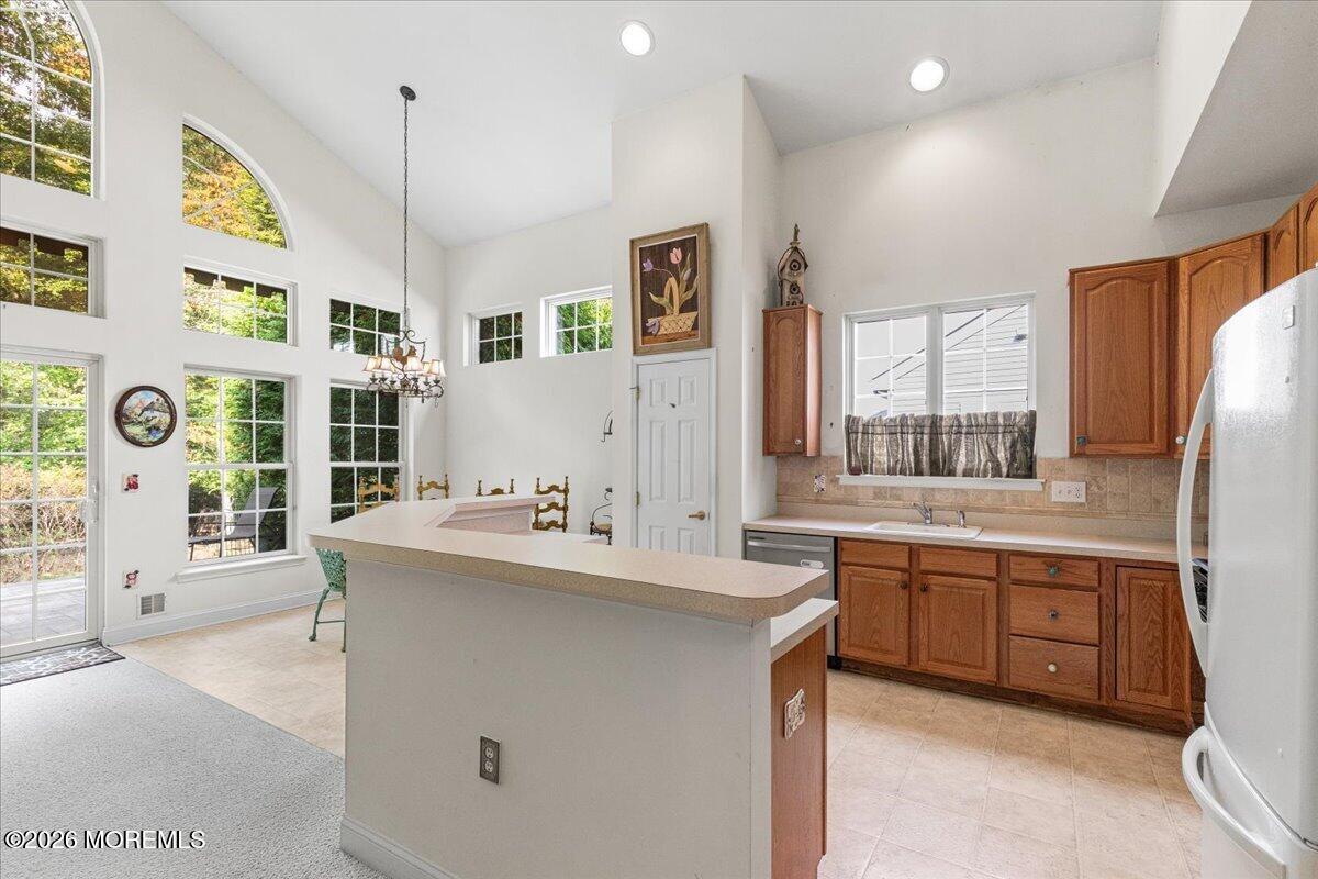 17 Seminole Court Jackson NJ 08527
