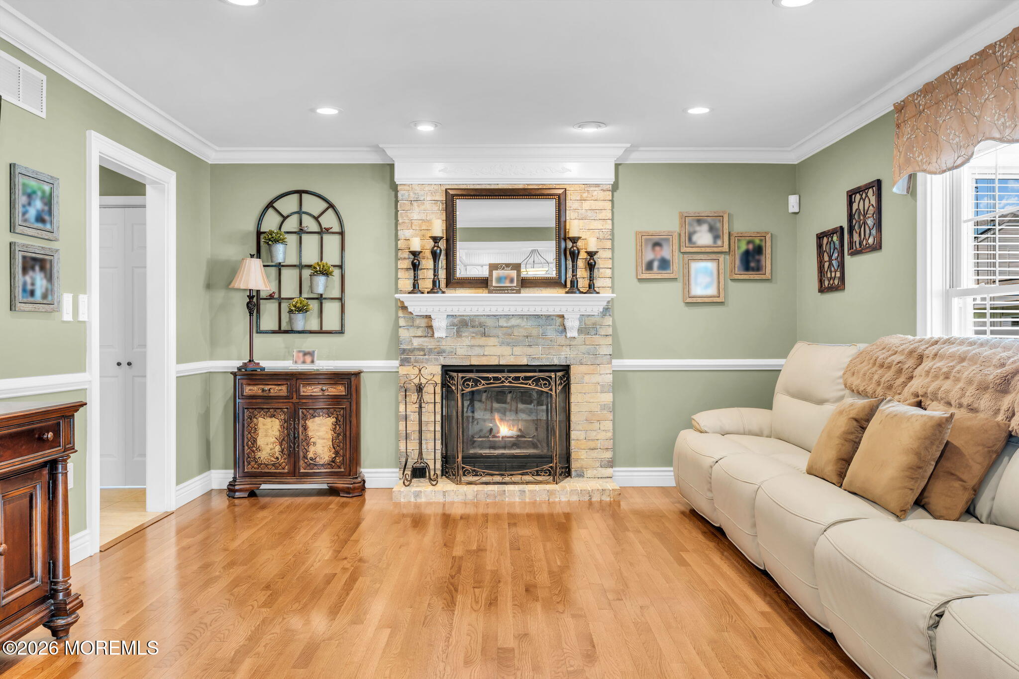 14 Melissa Lane Howell NJ 07731
