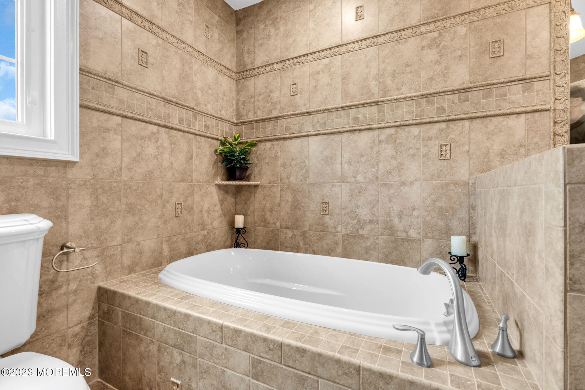 14 Melissa Lane Howell NJ 07731
