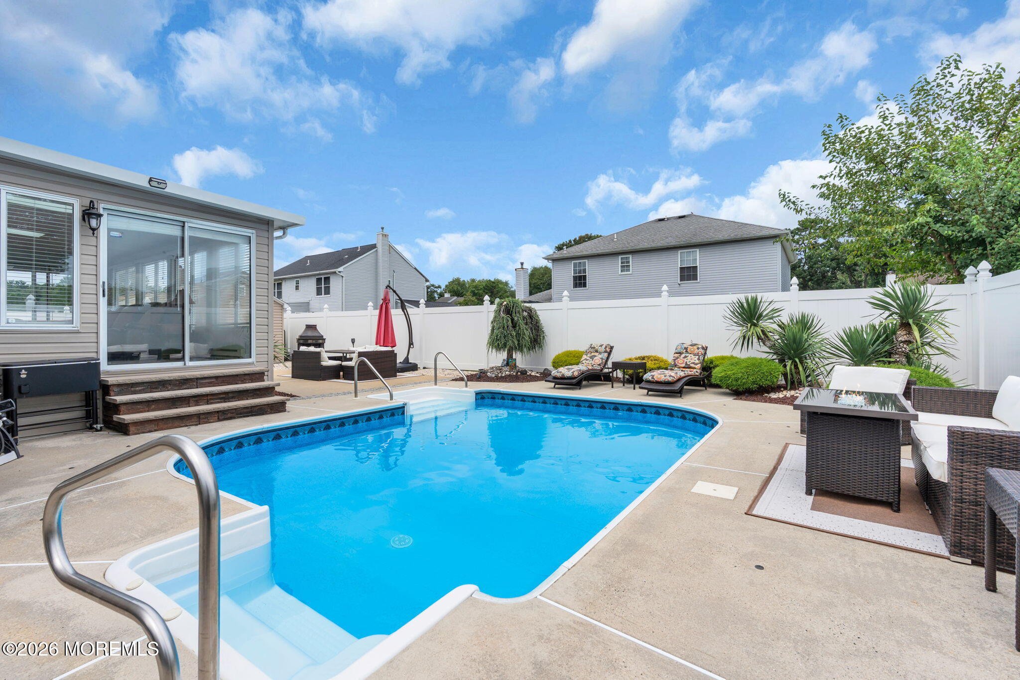 14 Melissa Lane Howell NJ 07731