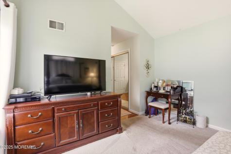 90 Skyline Drive Lakewood NJ 08701