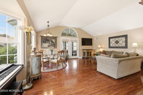90 Skyline Drive Lakewood NJ 08701