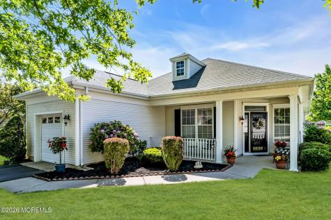 39 Silverside Road Lakewood NJ 08701