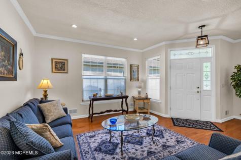 39 Silverside Road Lakewood NJ 08701