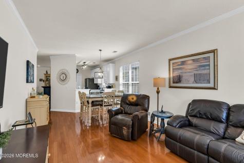 39 Silverside Road Lakewood NJ 08701