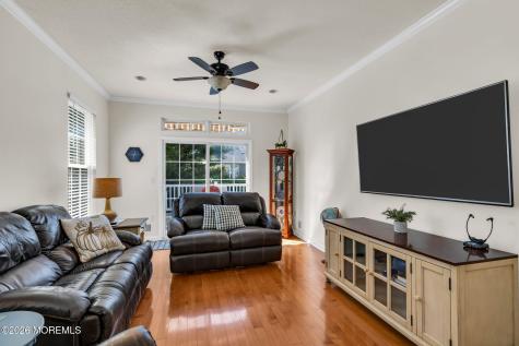 39 Silverside Road Lakewood NJ 08701