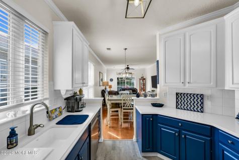 39 Silverside Road Lakewood NJ 08701