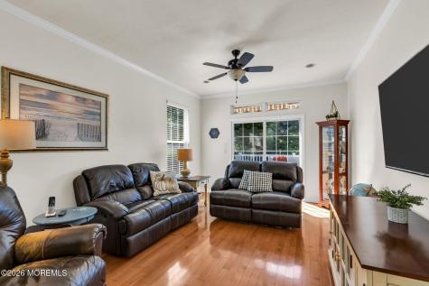 39 Silverside Road Lakewood NJ 08701