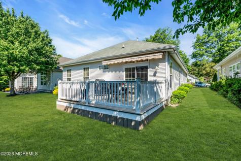 39 Silverside Road Lakewood NJ 08701