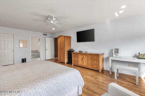 4 Arie Drive Marlboro NJ 07746