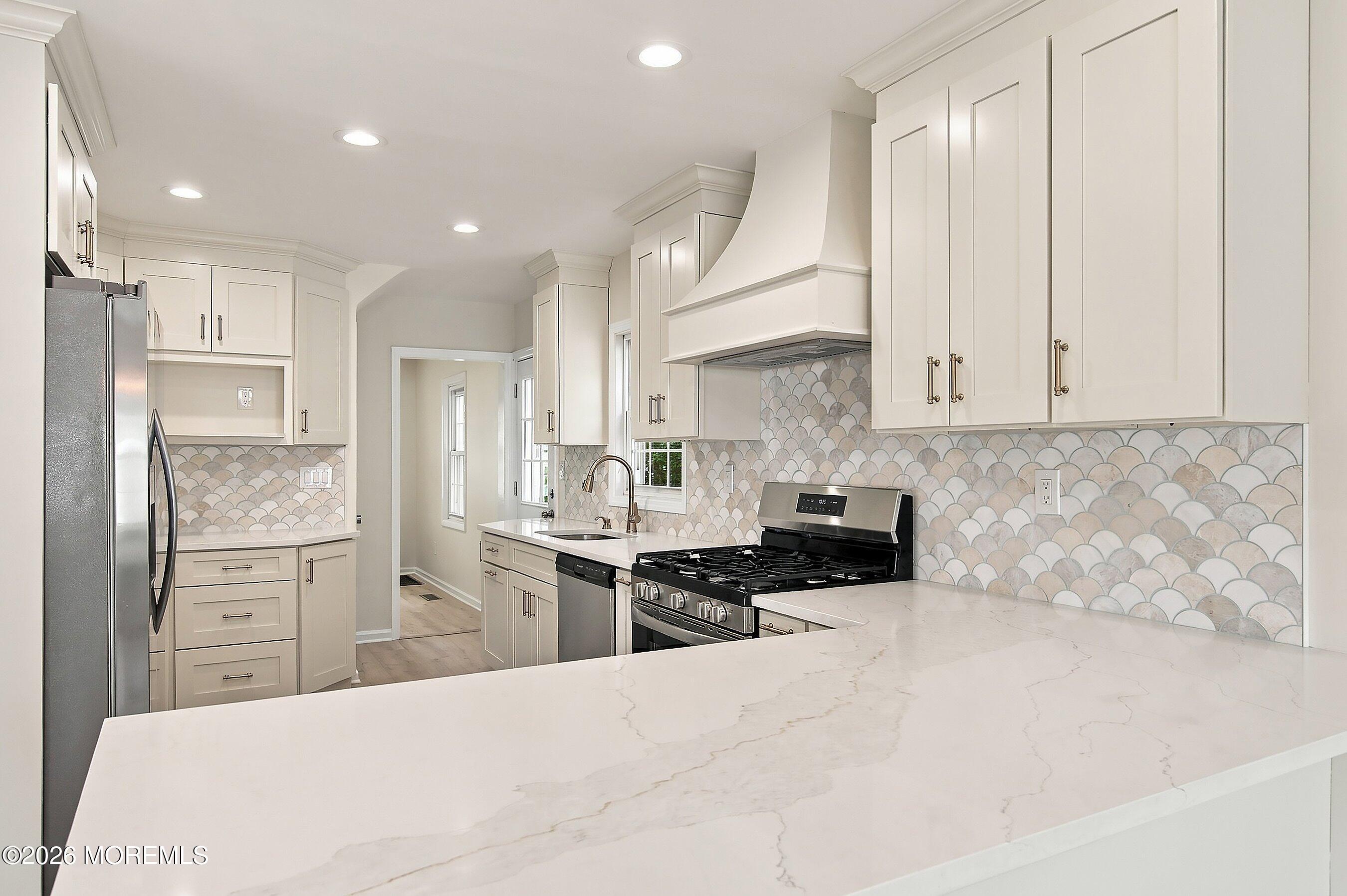 23 Norton Street Sayreville NJ 08879