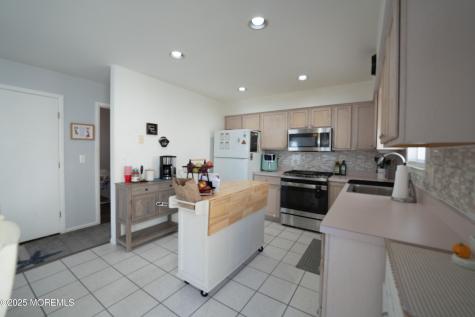 562 George Road Toms River NJ 08753