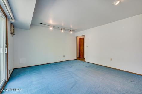 864 Malden Drive Cliffwood Beach NJ 07735
