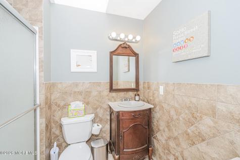 943 Jennifer Lane Manahawkin NJ 08050