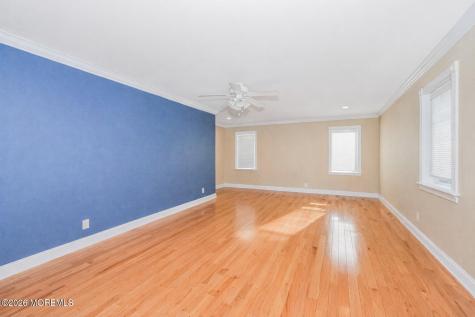 943 Jennifer Lane Manahawkin NJ 08050