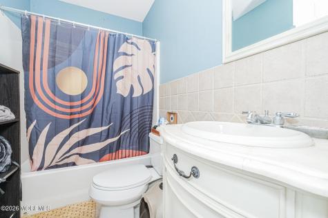 943 Jennifer Lane Manahawkin NJ 08050