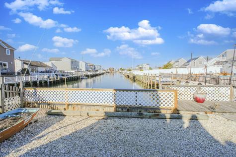 943 Jennifer Lane Manahawkin NJ 08050