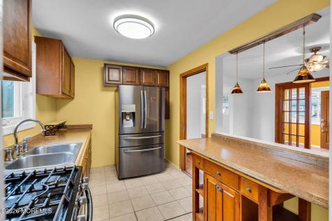 252 Ashwood Drive Brick NJ 08723