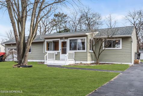 252 Ashwood Drive Brick NJ 08723