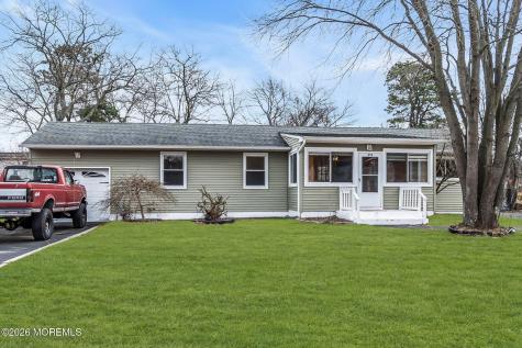 252 Ashwood Drive Brick NJ 08723