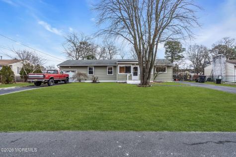 252 Ashwood Drive Brick NJ 08723