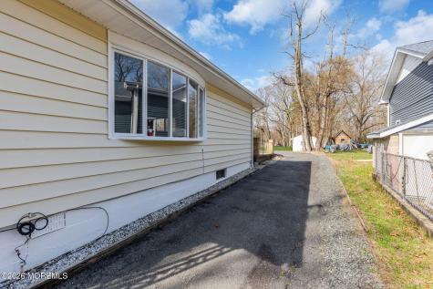 73 Maxim Road Howell NJ 07731