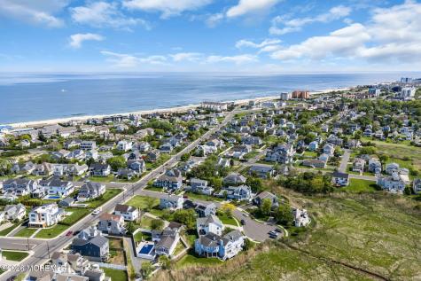 5 Drew Court Monmouth Beach NJ 07750