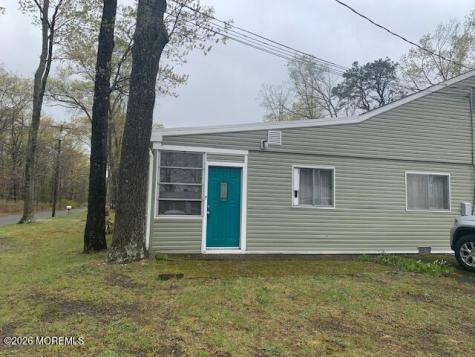 6A Holly Street Toms River NJ 08757