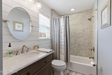 18 Carrie Drive Howell NJ 07731