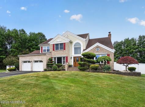 8 Rose Court Marlboro NJ 07746