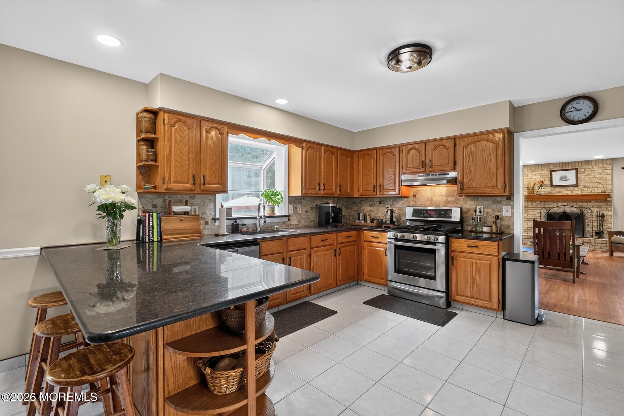 8 Rose Court Marlboro NJ 07746