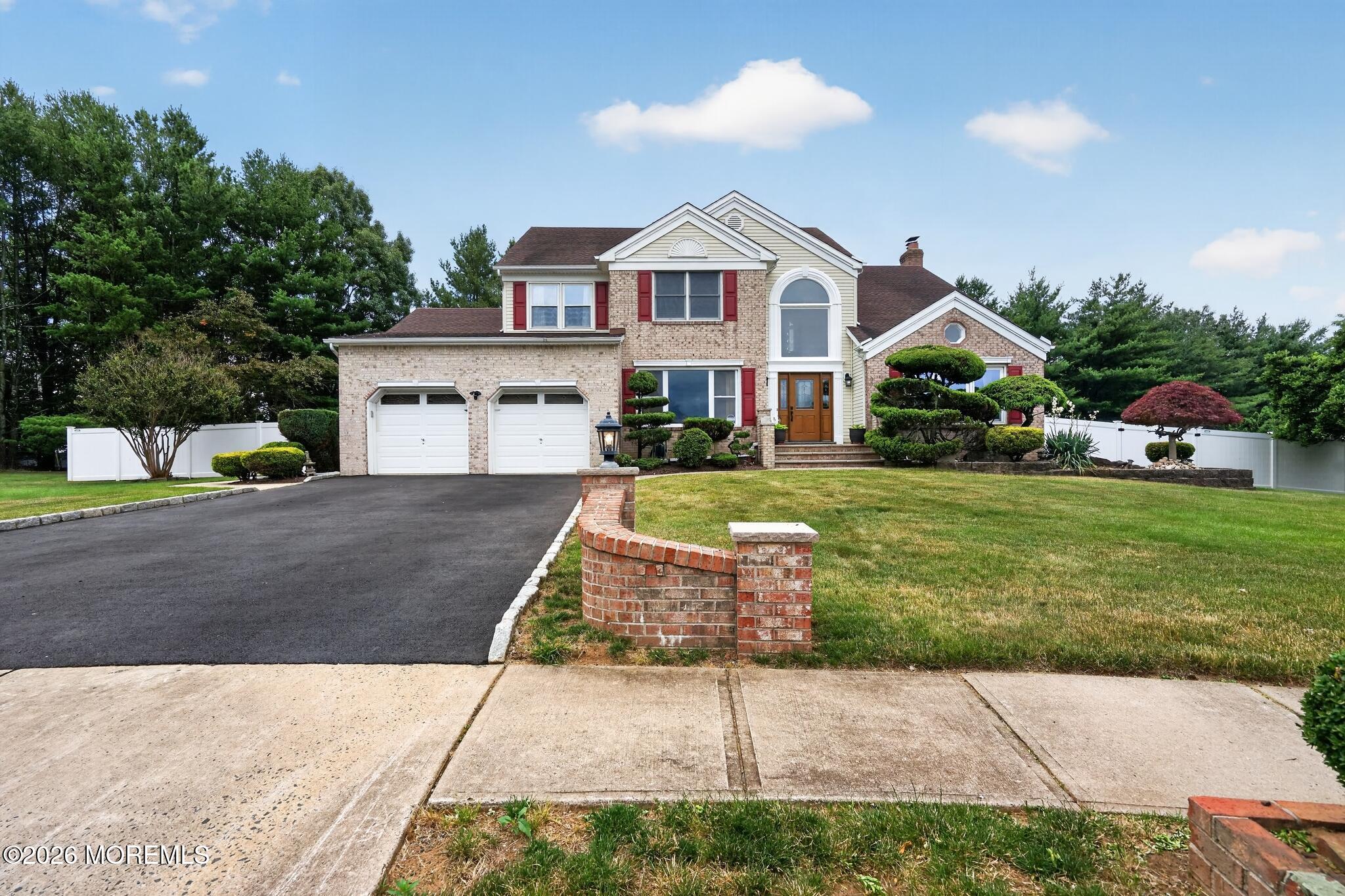 8 Rose Court Marlboro NJ 07746