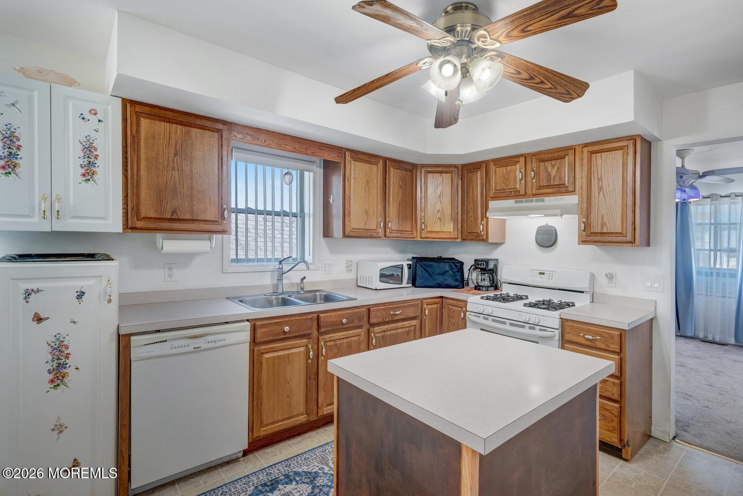 22 W Raritan Drive Little Egg Harbor NJ 08087