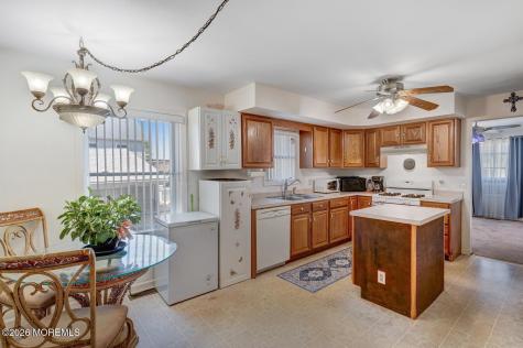 22 W Raritan Drive Little Egg Harbor NJ 08087