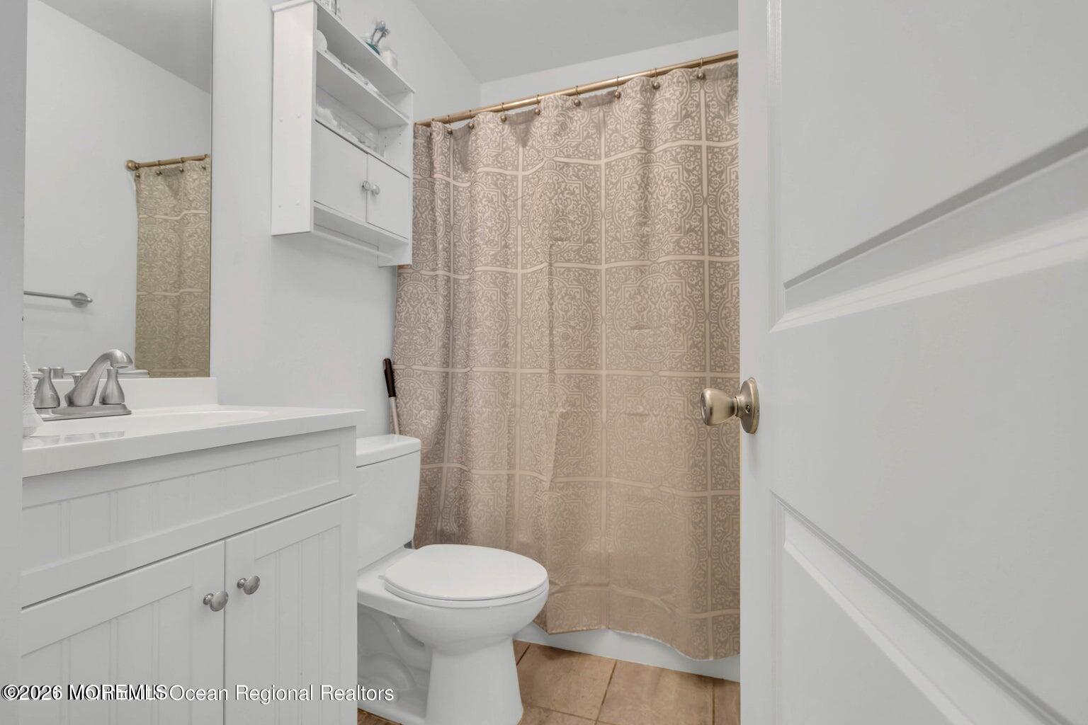 37 Sanz Town Road Lakewood NJ 08701