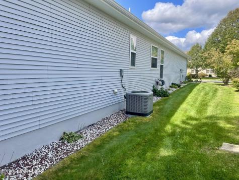 87 Huntington Drive Jackson NJ 08527
