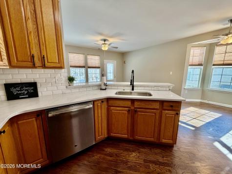 87 Huntington Drive Jackson NJ 08527