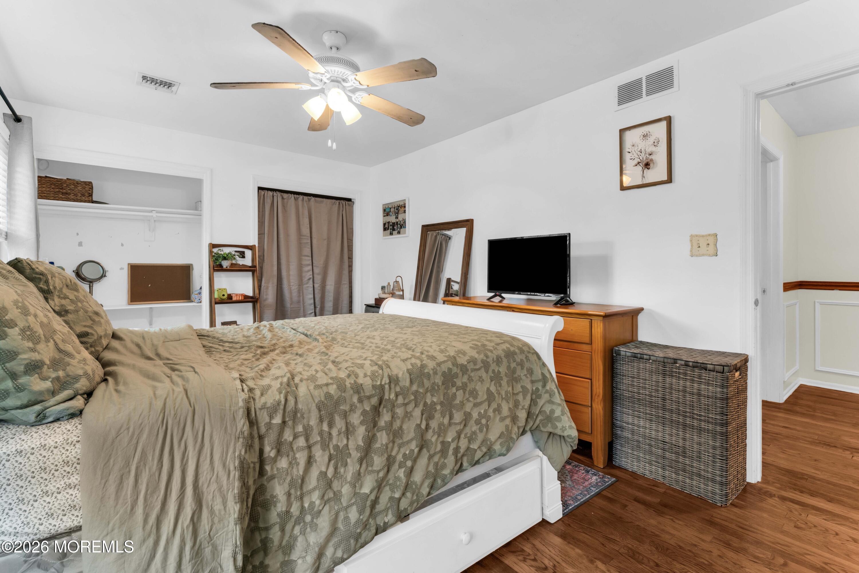 12 Dartmoor Drive Manalapan NJ 07726