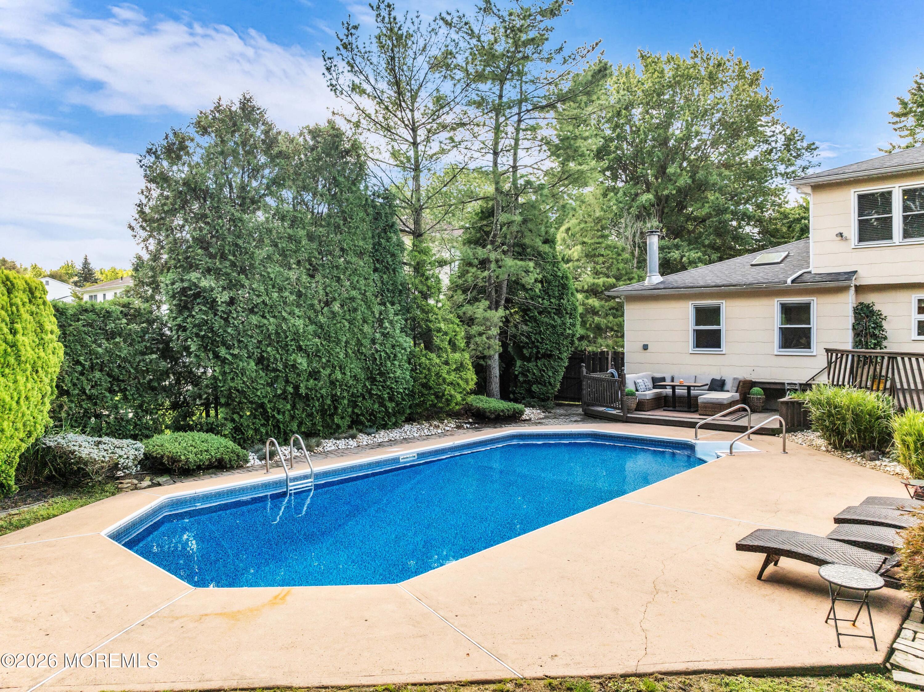 12 Dartmoor Drive Manalapan NJ 07726