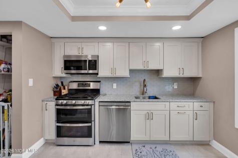 31 Brunswick Drive Howell NJ 07731